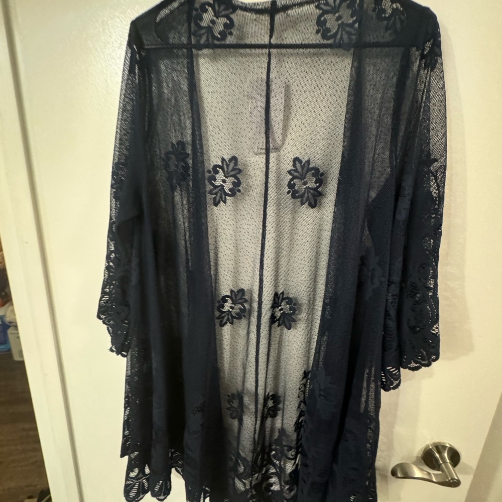 Elegant Navy Lace Kimono by eyeshadow